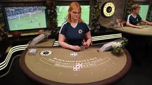 Live casino blackjack dan roulette di idn togel